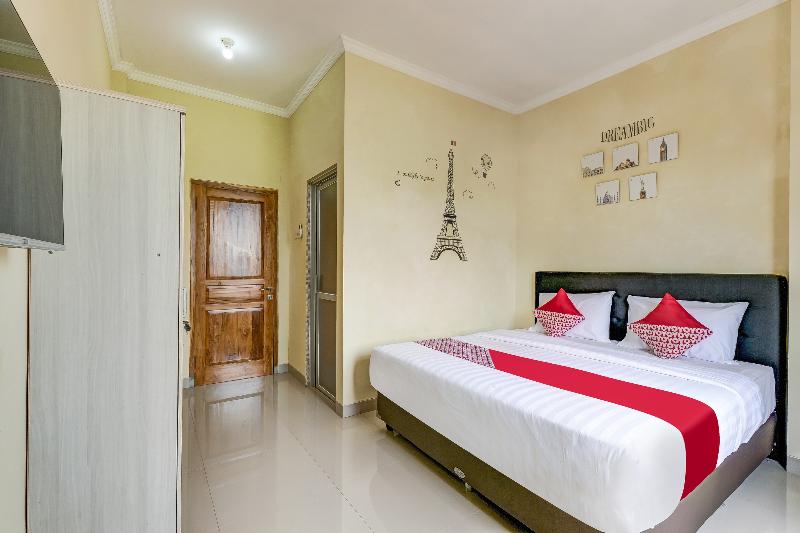 OYO 90905 Dangau Datuk Guesthouse - Oda