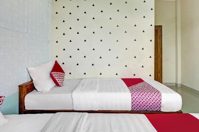 OYO 90905 Dangau Datuk Guesthouse - Oda