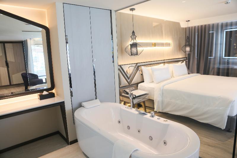 Amethyst Hotel Pattaya - Oda
