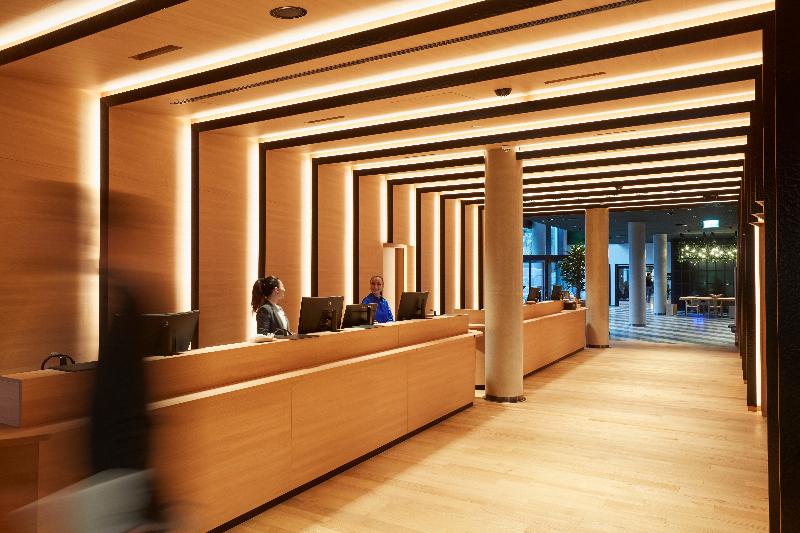 Scandic Frankfurt Hafenpark - Lobi
