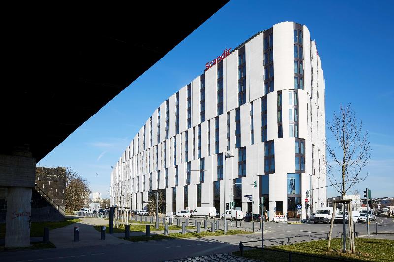 Scandic Frankfurt Hafenpark - Genel