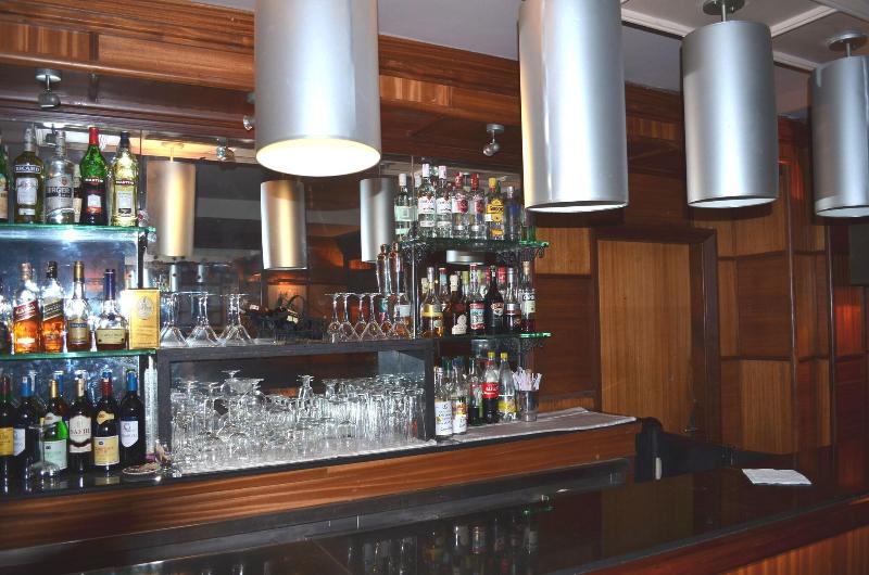 Des Iles - Bar