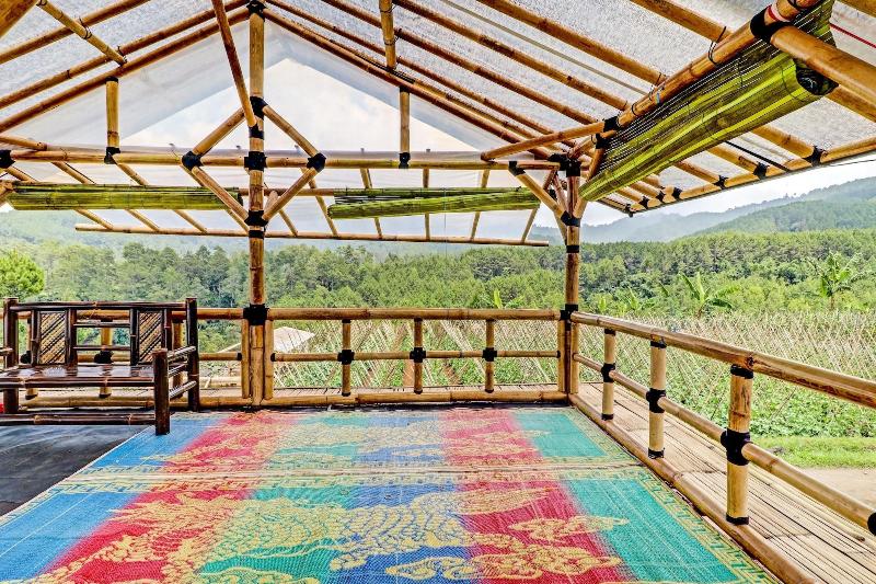 OYO Homes 90849 Cibeunying Homestay Cibodas Mariba - Lobi
