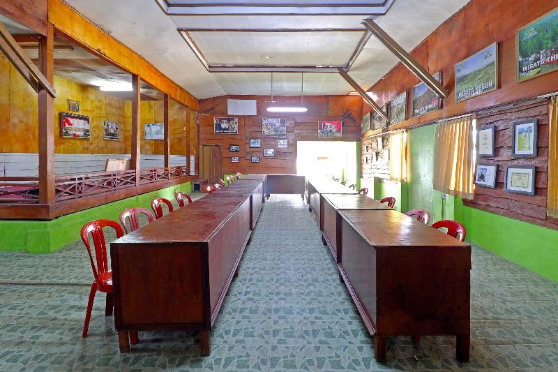 OYO Homes 90849 Cibeunying Homestay Cibodas Mariba - Lobi