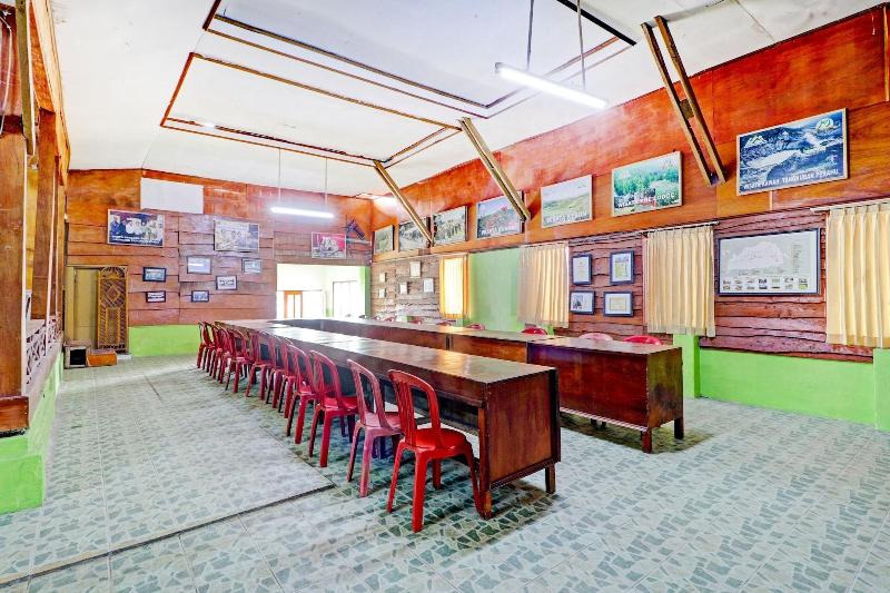 OYO Homes 90849 Cibeunying Homestay Cibodas Mariba - Toplantı