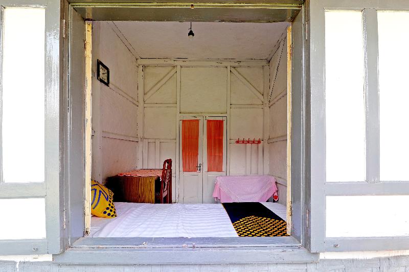 OYO Homes 90849 Cibeunying Homestay Cibodas Mariba - Oda