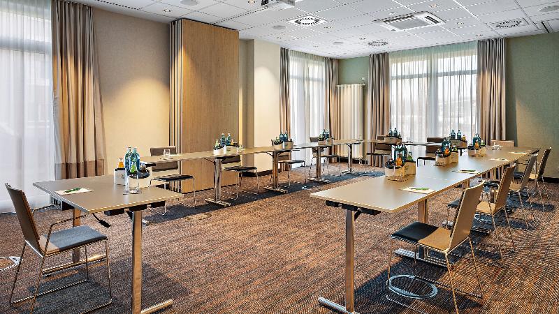 Hey Lou Hotel Karlsruhe Messe - Toplantı