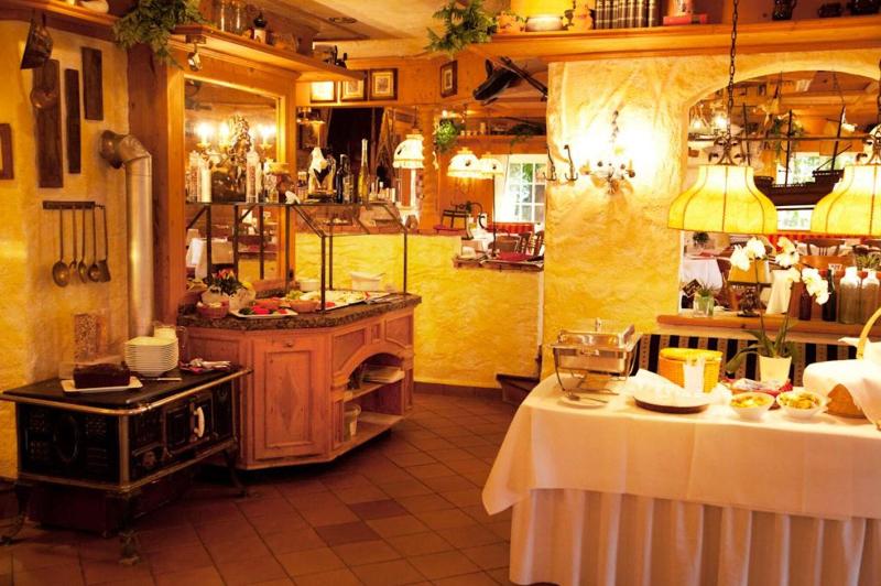 Hotel Restaurant Jagdhof - Restoran