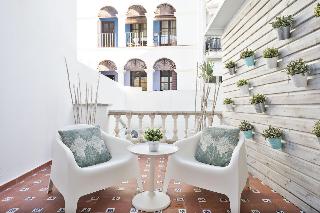Sitges Group Blue and White