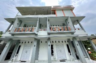 Rizky Bromo Homestay by ZUZU otel fotoğrafı