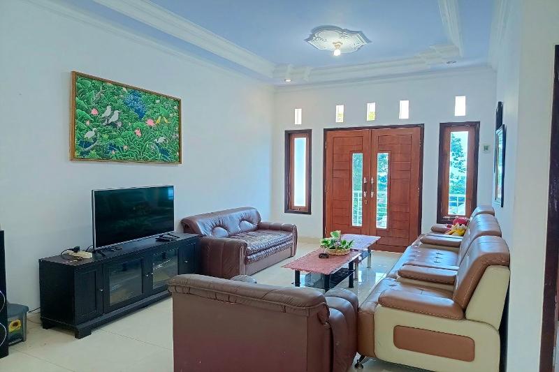 Rizky Bromo Homestay by ZUZU - Genel