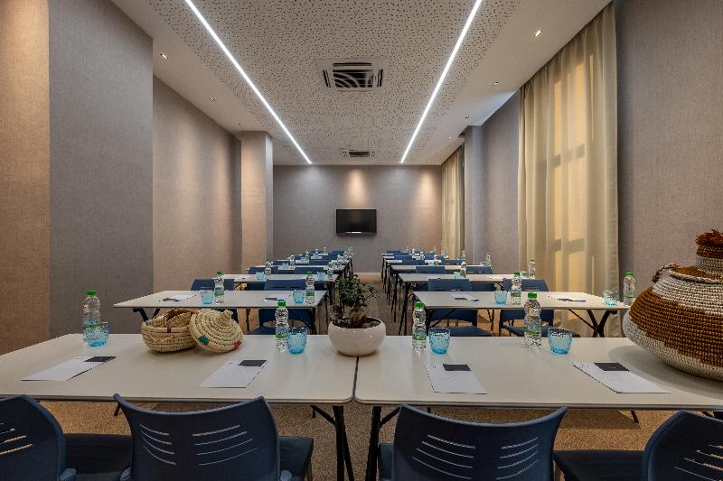 Occidental Tanger - Toplantı