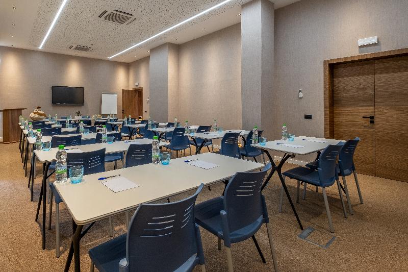 Occidental Tanger - Toplantı