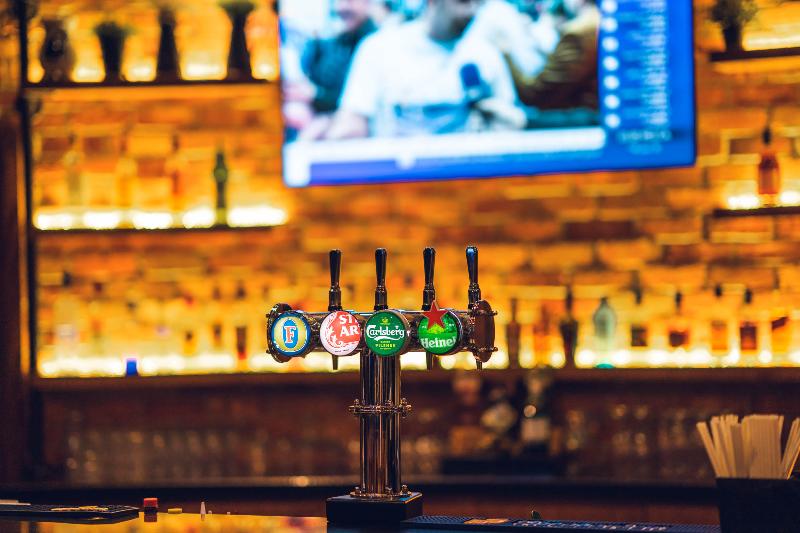 Millennium Lakeview Hotel - Bar