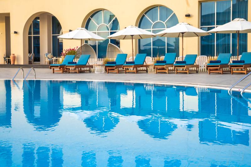 Millennium Lakeview Hotel - Havuz