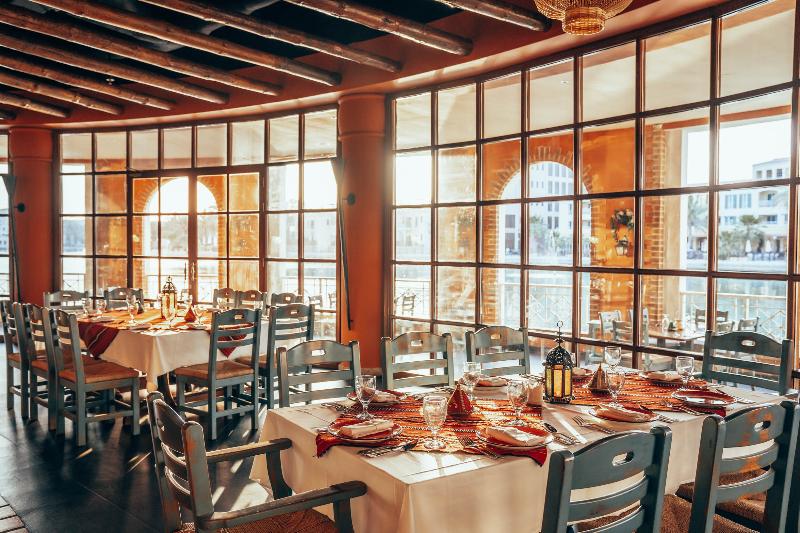 Millennium Lakeview Hotel - Restoran