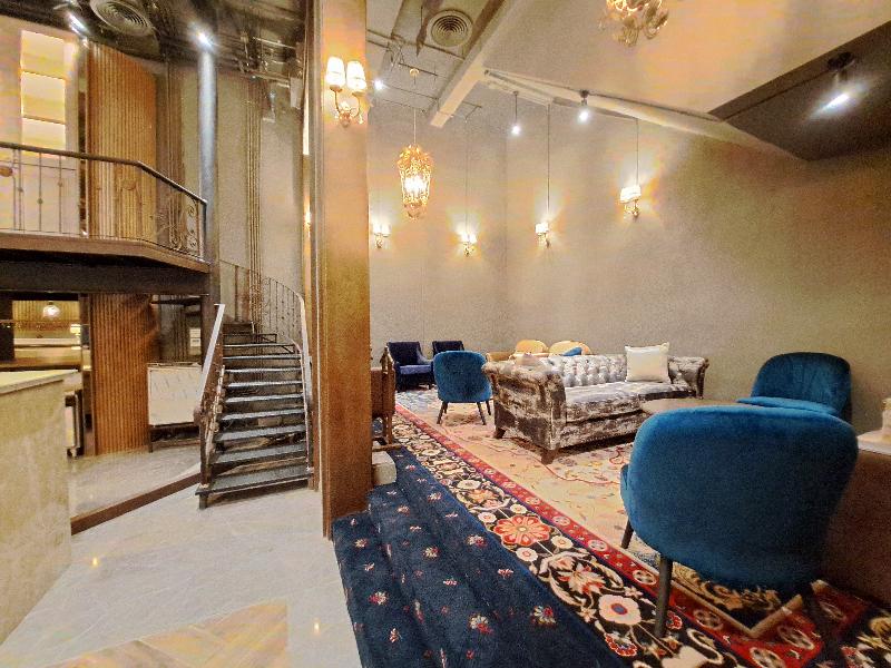 The Coach Hotel Sukhumvit - Asok BTS Bangkok - Bar