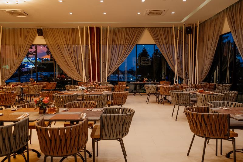 La Miniera Pool Villas Pattaya - Restoran