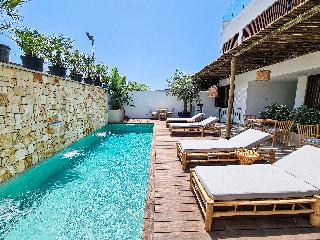 S´Estancia Suites