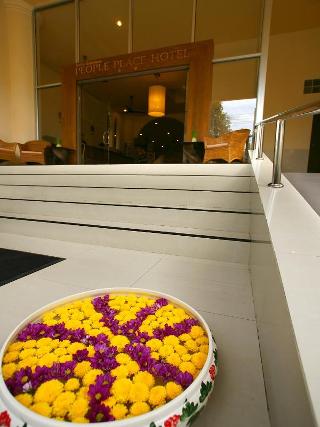 People Place Boutique in Town Hotel by ZUZU fotoÄŸrafÄ±