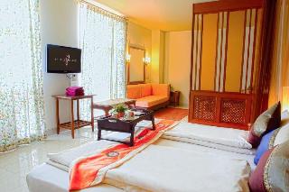 People Place Boutique in Town Hotel by ZUZU fotoÄŸrafÄ±