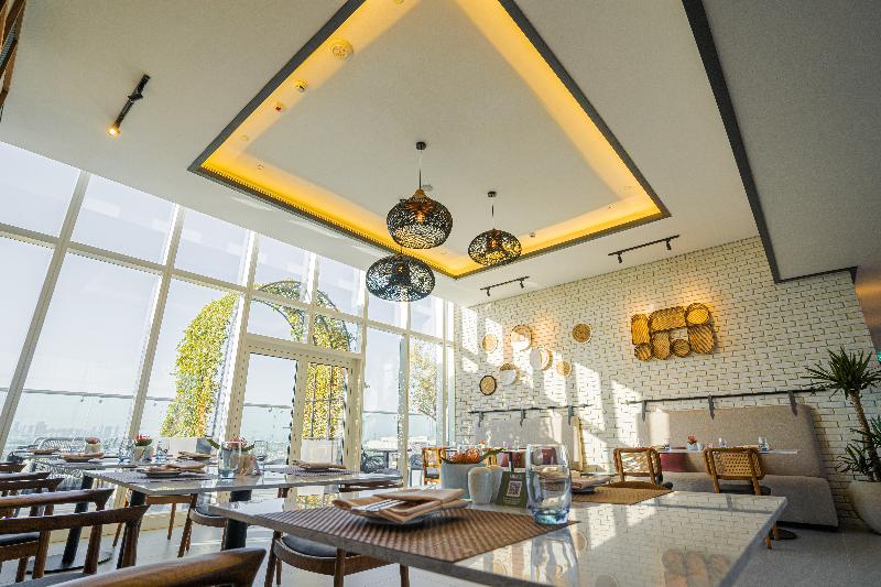 Movenpick Jumeirah Village Triangle - Restoran