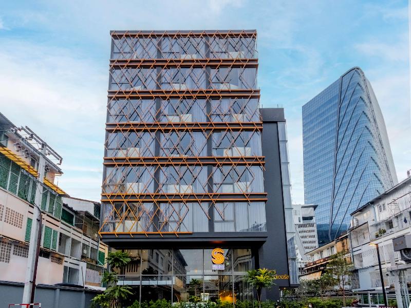 Seekers Finders Rama IV Hotel, SureStay Collection - Genel