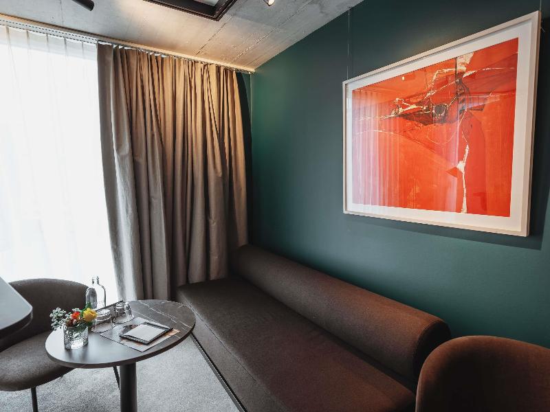 Mercure Hotel Delemont - Oda
