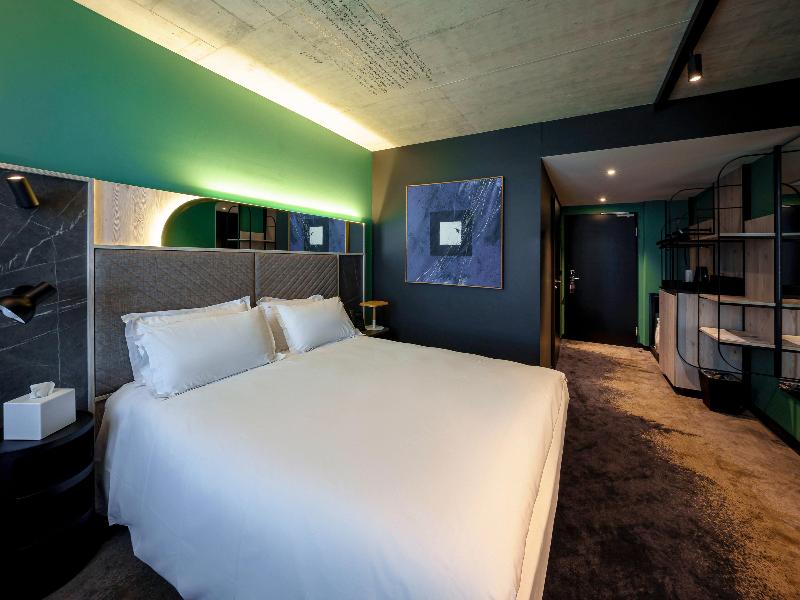 Mercure Hotel Delemont - Oda