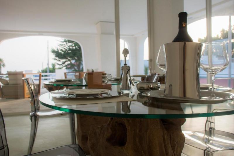 Valentino Luxury Rooms - Bar