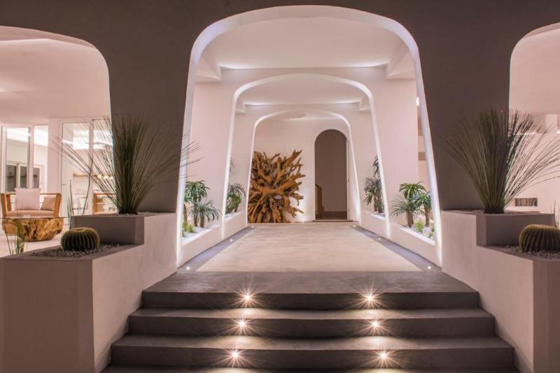 Valentino Luxury Rooms - Lobi