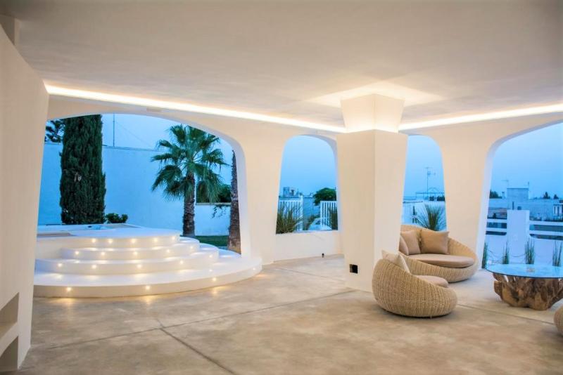 Valentino Luxury Rooms - Lobi