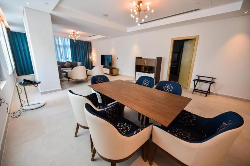 Waterfront Hotel and Apartment - Lobi