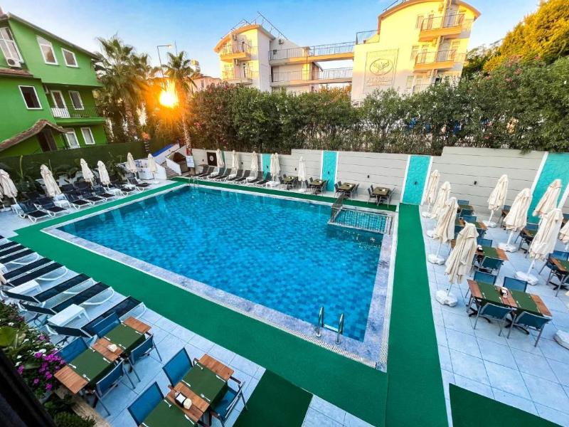 Alessia Hotel - Havuz