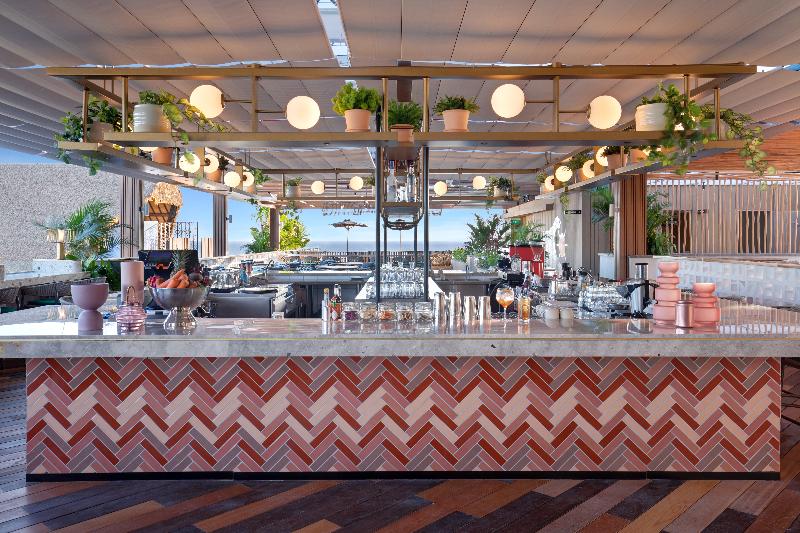 Tribe Bali Kuta Beach - Bar