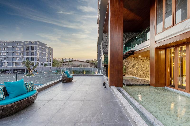Orion Hotel & Residence - Lobi