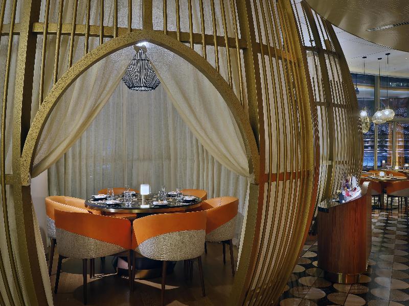 Waldorf Astoria Lusail - Bar
