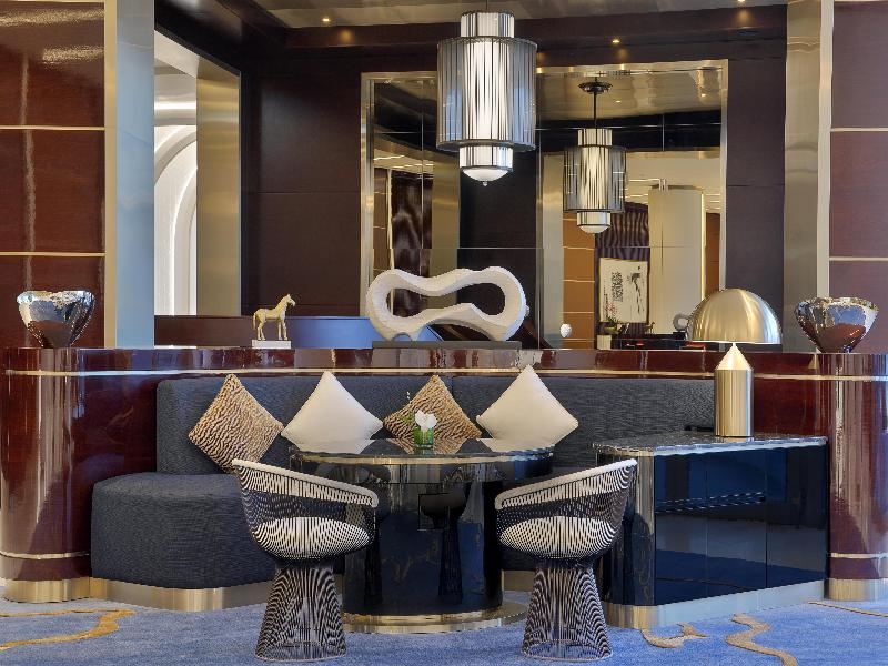 Waldorf Astoria Lusail - Lobi