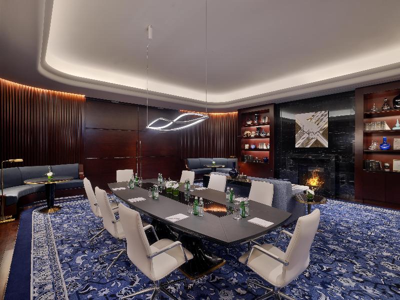 Waldorf Astoria Lusail - Toplantı