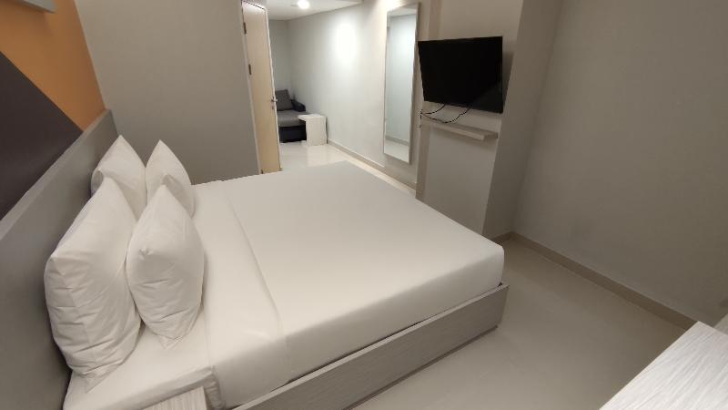 Agogo Downtown Surabaya - Oda