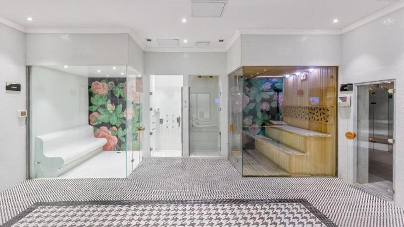 Ivy Garden Hotel - Aktivite