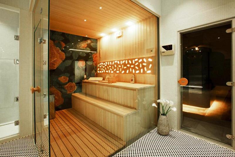 Ivy Garden Hotel - Aktivite