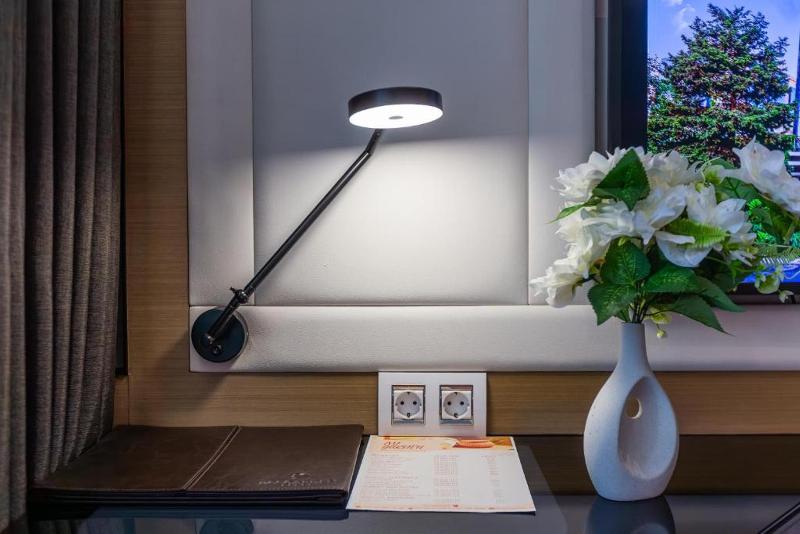 Ivy Garden Hotel - Oda