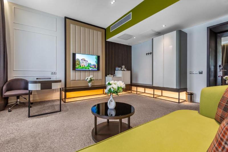 Ivy Garden Hotel - Oda