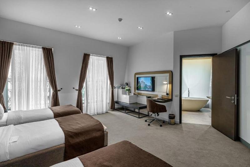 Ivy Garden Hotel - Oda