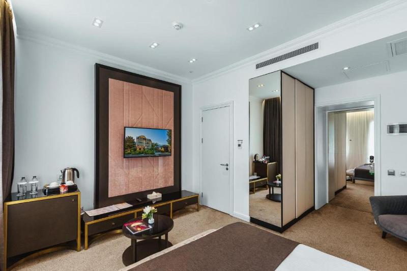 Ivy Garden Hotel - Oda