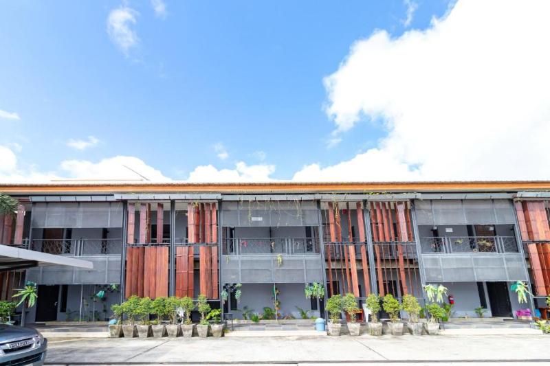 CS Klongtoey Grand Resort by ZUZU - Genel