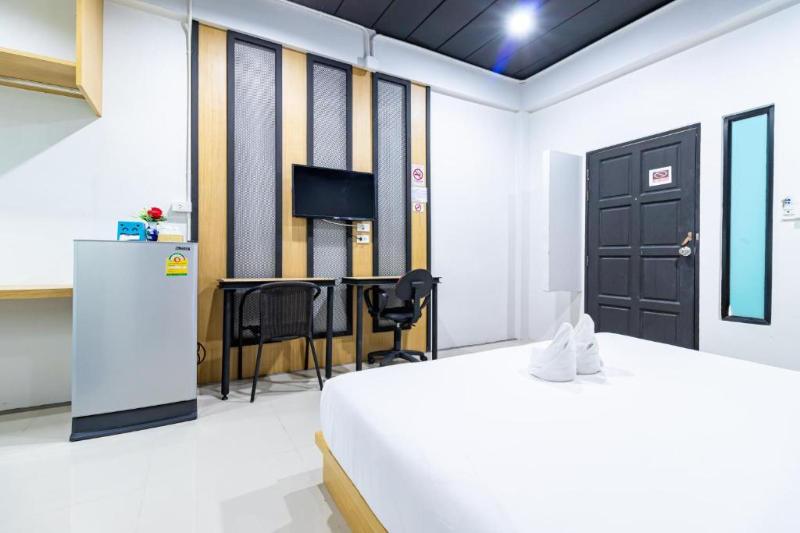 CS Klongtoey Grand Resort by ZUZU - Oda