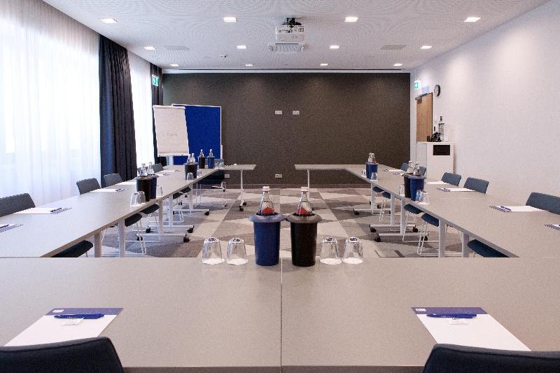 Holiday Inn Express Furth - Toplantı