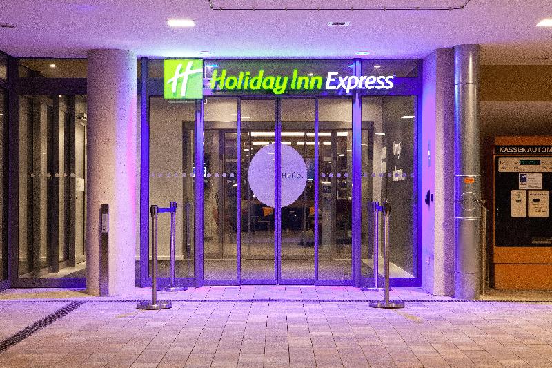 Holiday Inn Express Furth - Genel